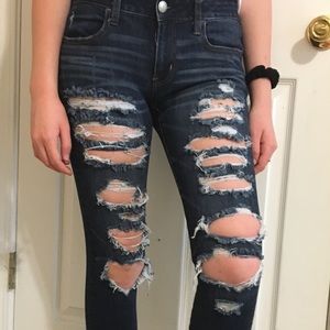 American Eagle distressed, dark wash jegging